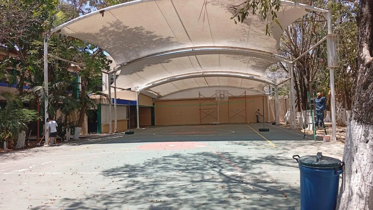 Mantenimiento preventivo y correctivo.